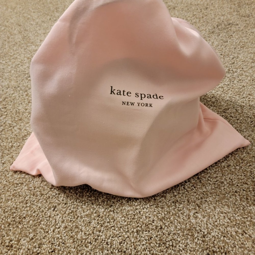 Kate Spade Purse - Picture 2 of 6